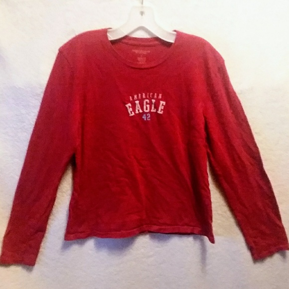 American Eagle Outfitters Tops - American Eagle Outfitters long sleeve t-shirt
